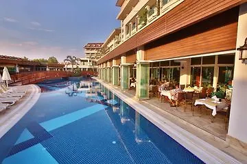 Hotel Sunis Evren &
