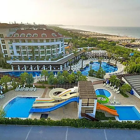 Hotel Sunis Evren & 5*