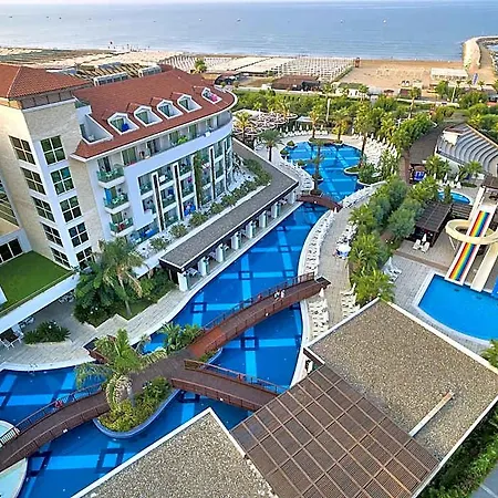 Hotel Sunis Evren &