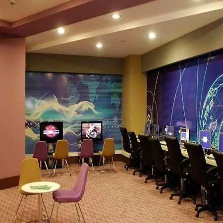 Отель Sunis Evren &