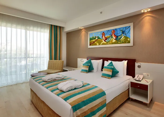 Sunis Evren & Hotel