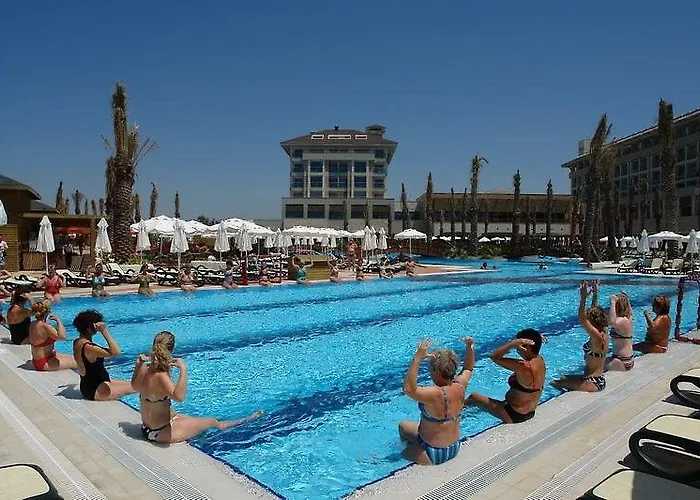 Sunis Evren & Hotel 5*