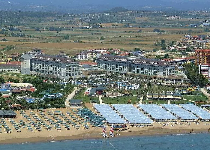 Sunis Evren & Side