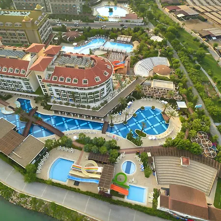 Sunis Evren & Hotel