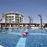Sunis Evren & Hotel