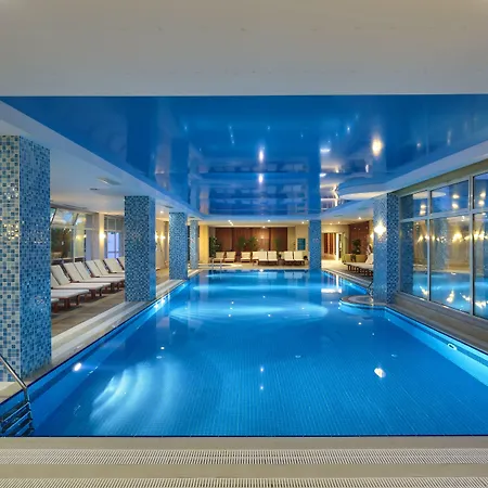 Hotel Sunis Evren & 5*